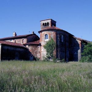 La zona absidale della chiesa di S. Pietro